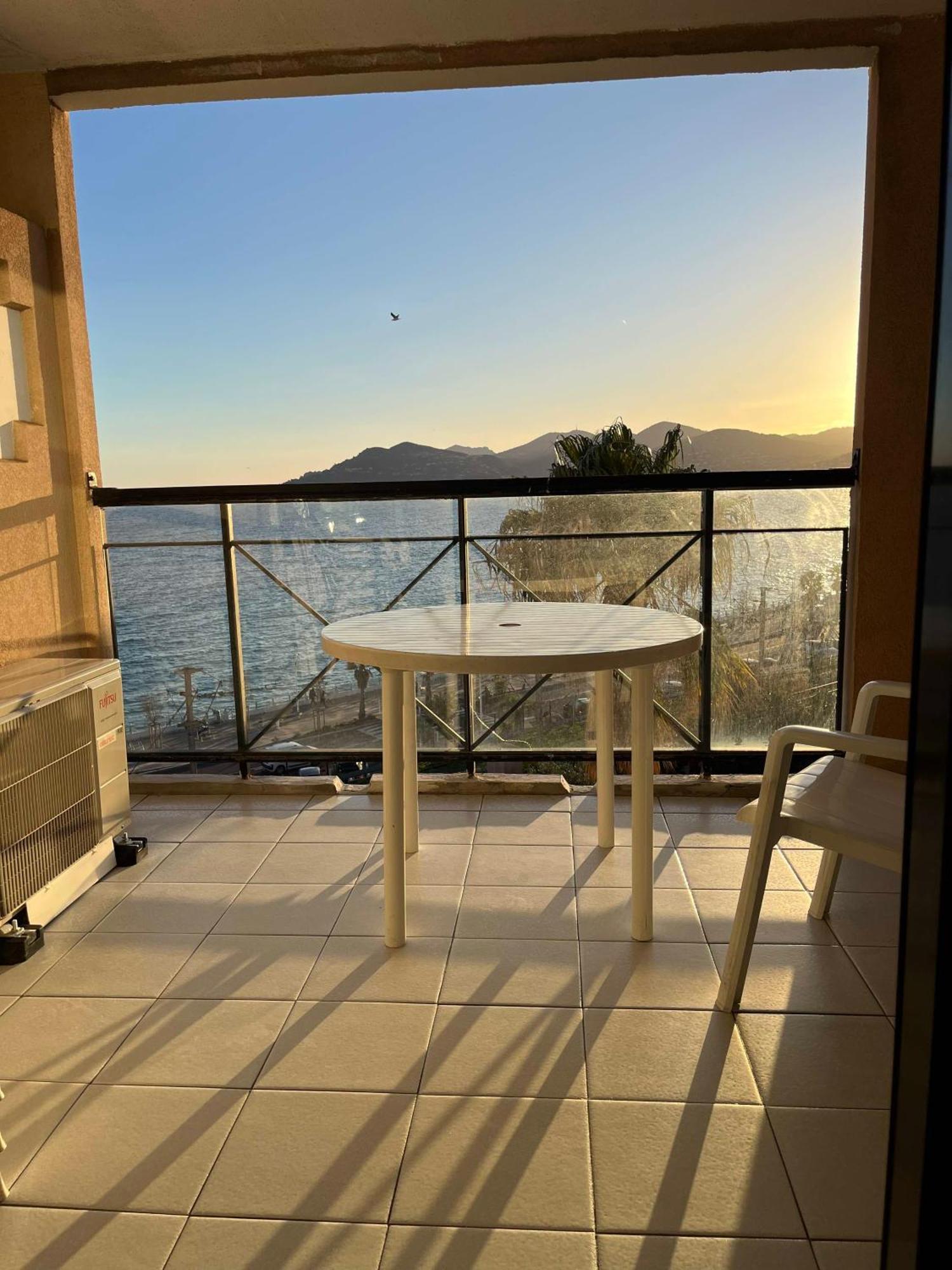 Cannes Apartment With Sea View, Aircondition And Parking Esterno foto