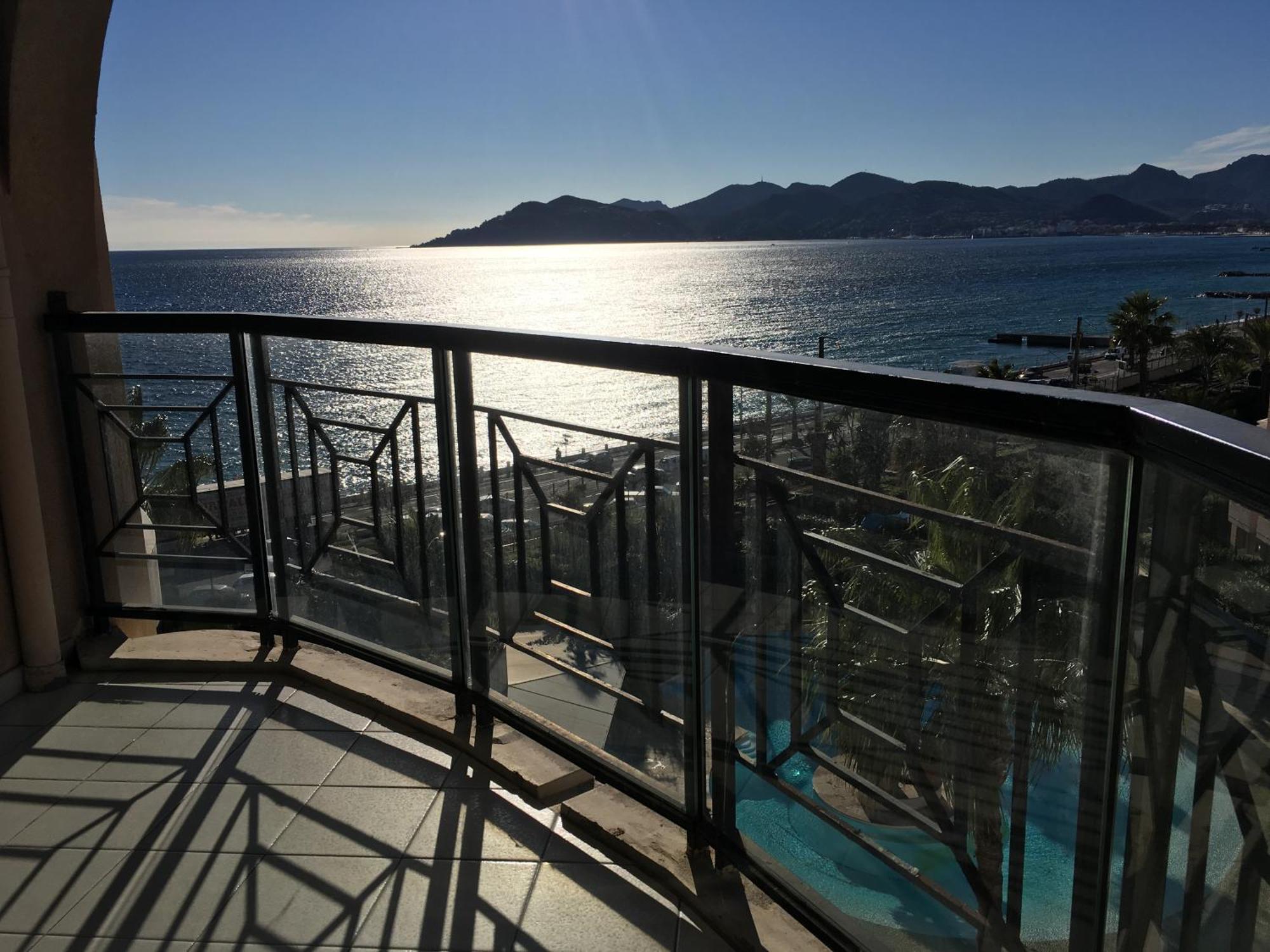 Cannes Apartment With Sea View, Aircondition And Parking Esterno foto